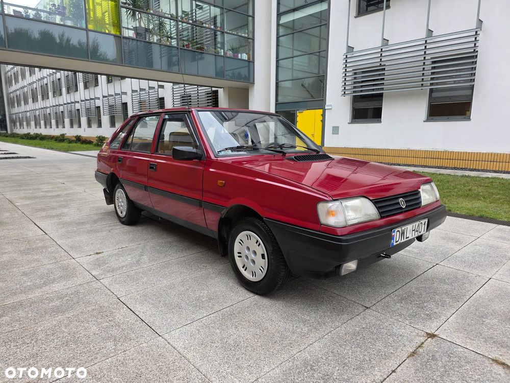 Polonez Caro - 6
