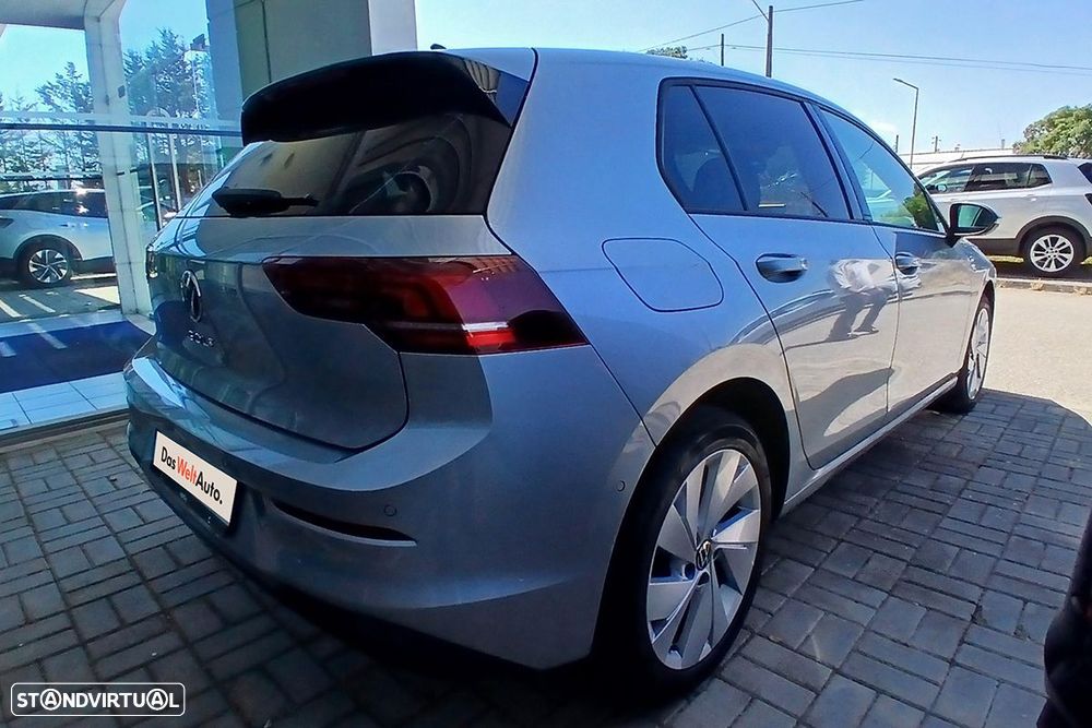 VW Golf 1.5 TSI Urban - 4