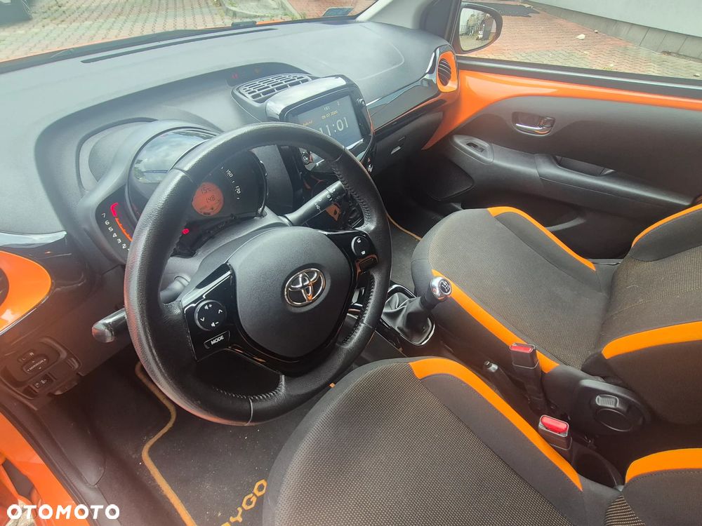 Toyota Aygo 1.0 VVT-i Black Edition - 9