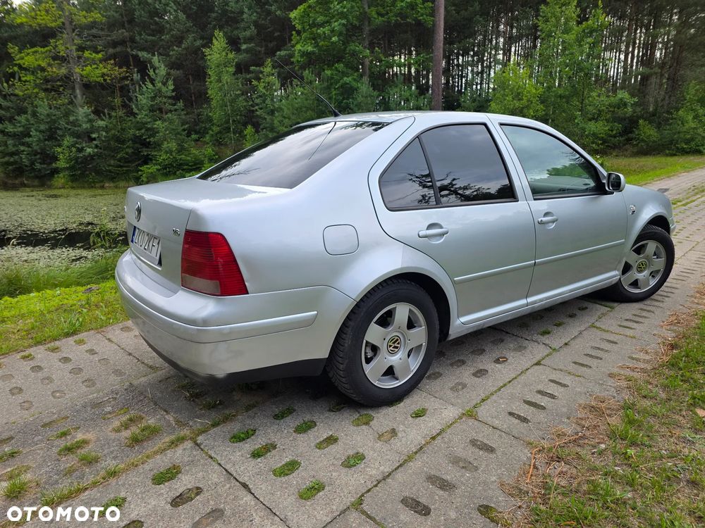 Volkswagen Bora 1.6 Comfortline - 6