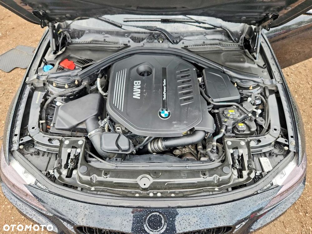 BMW Seria 3 340i xDrive M Sport - 11