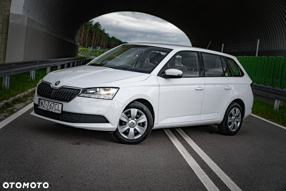 Skoda Fabia - 12