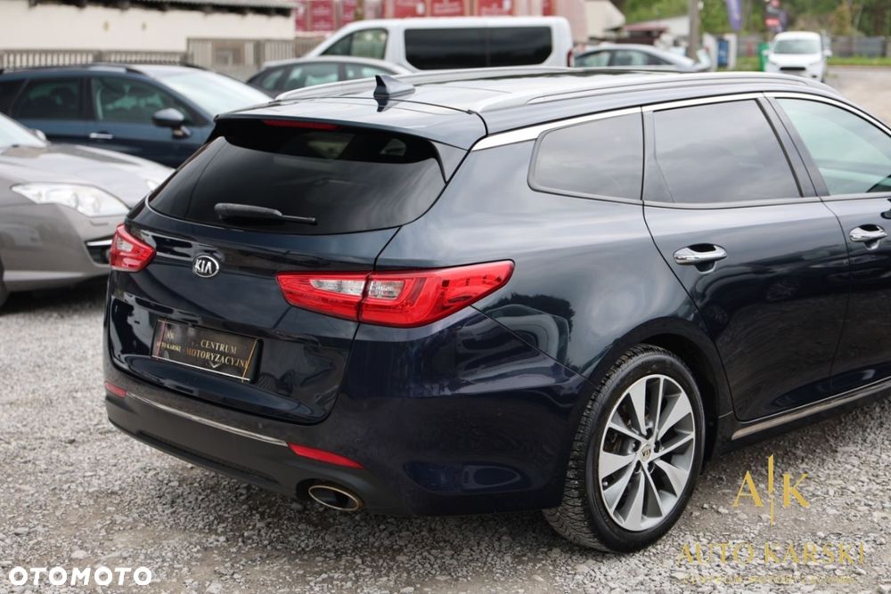 Kia Optima - 12