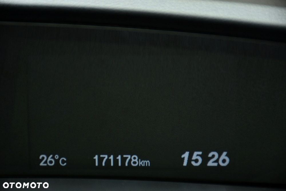 Honda Civic 1.8 Lifestyle - 23