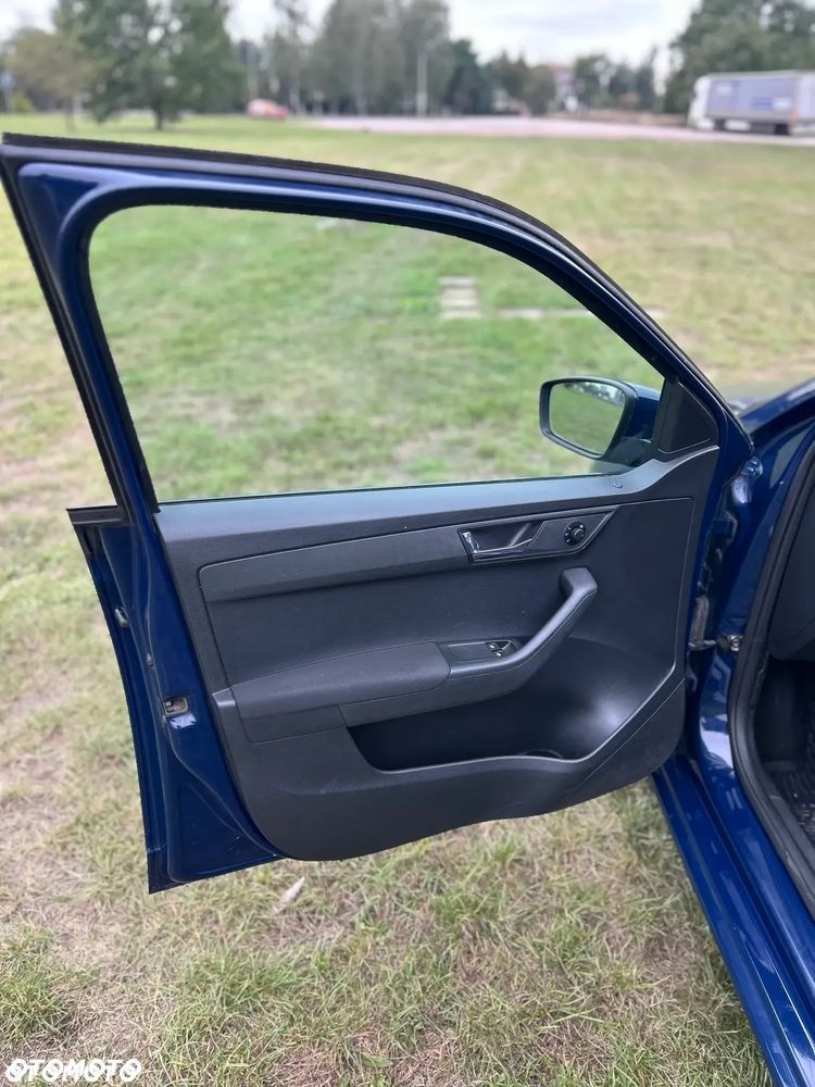 Skoda Fabia - 9