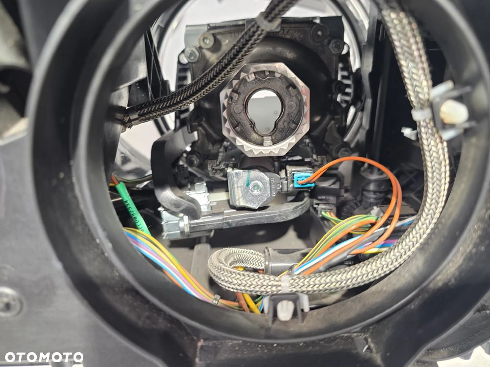 BMW X5 E70 LIFT 10-13 BI-XENON SKRĘTNY DYNAMIC LEWY LEWA LAMPA PRZEDNIA PRZÓD , NR 7221895 / 0514119149 , NR AUKCJI LPP184 - 16