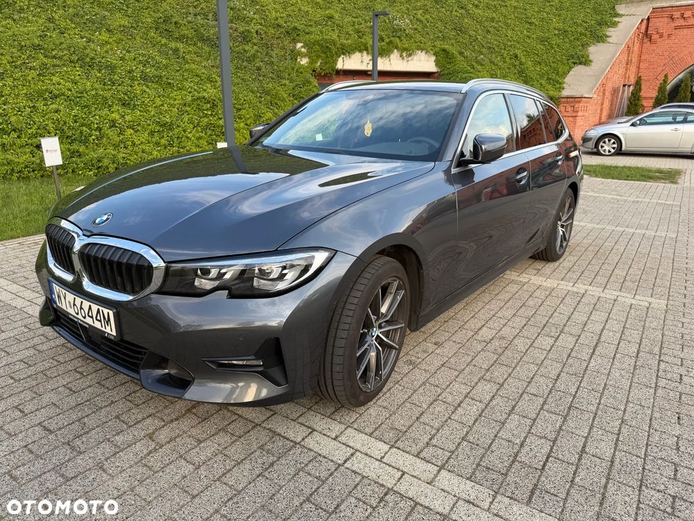 BMW Seria 3 320d xDrive Sport Line - 1