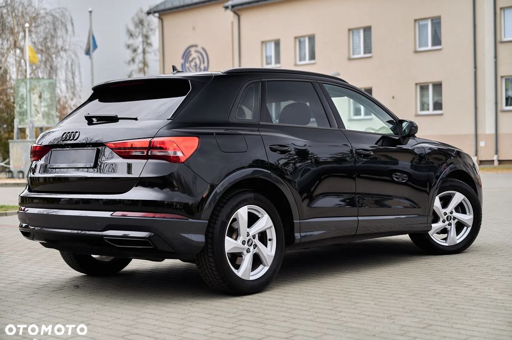 Audi Q3 35 TFSI S tronic - 22