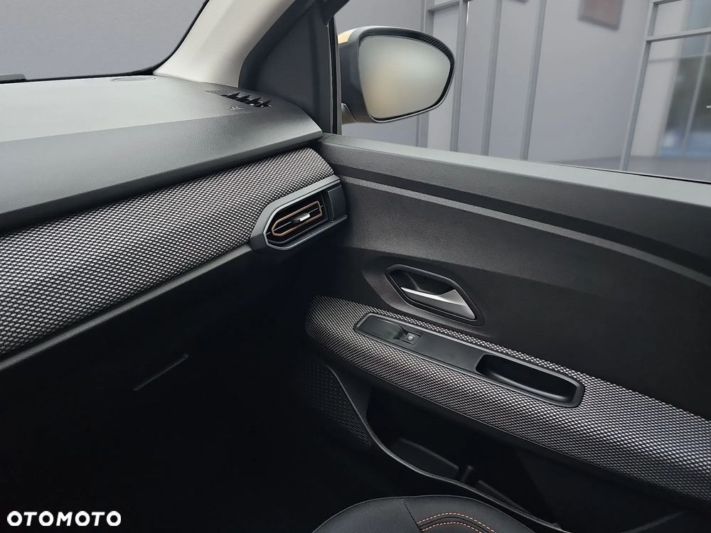 Dacia Sandero Stepway 1.0 TCe Expression - 24