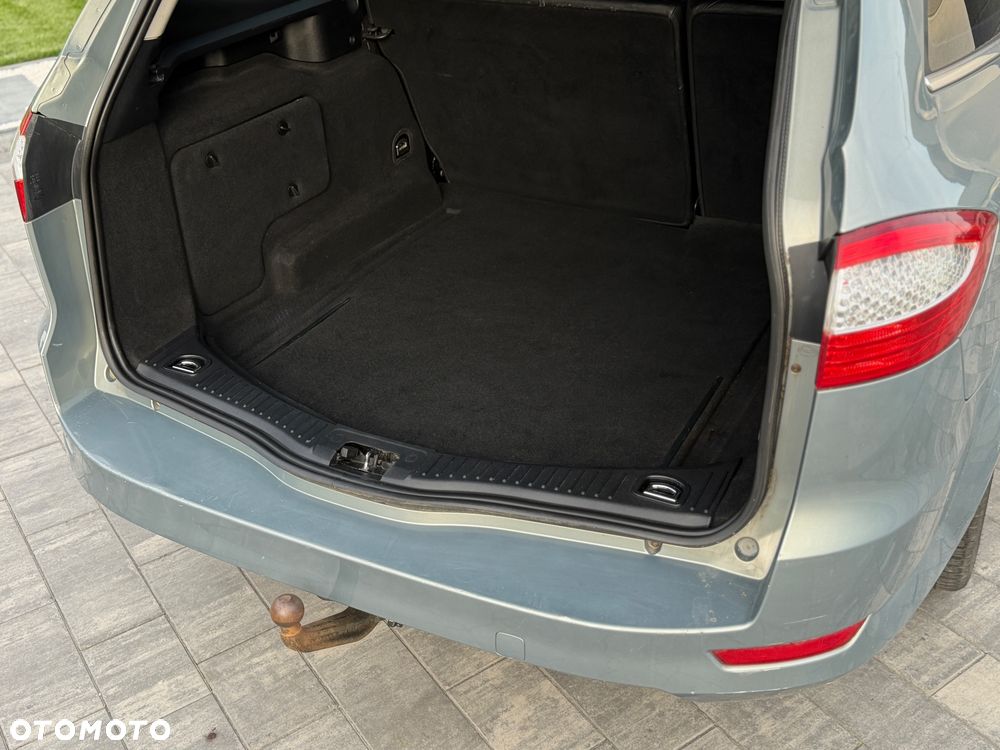Ford Mondeo 2.0 TDCi Titanium S - 11
