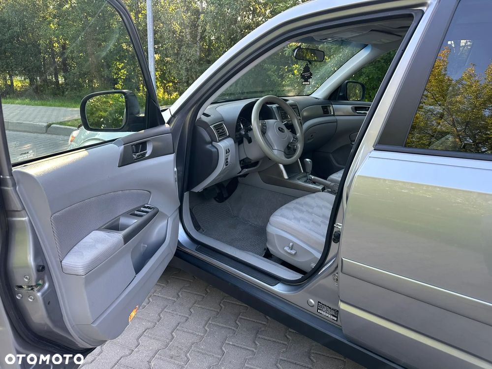 Subaru Forester 2.5 X Limited - 5