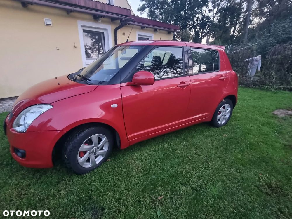 Suzuki Swift - 8