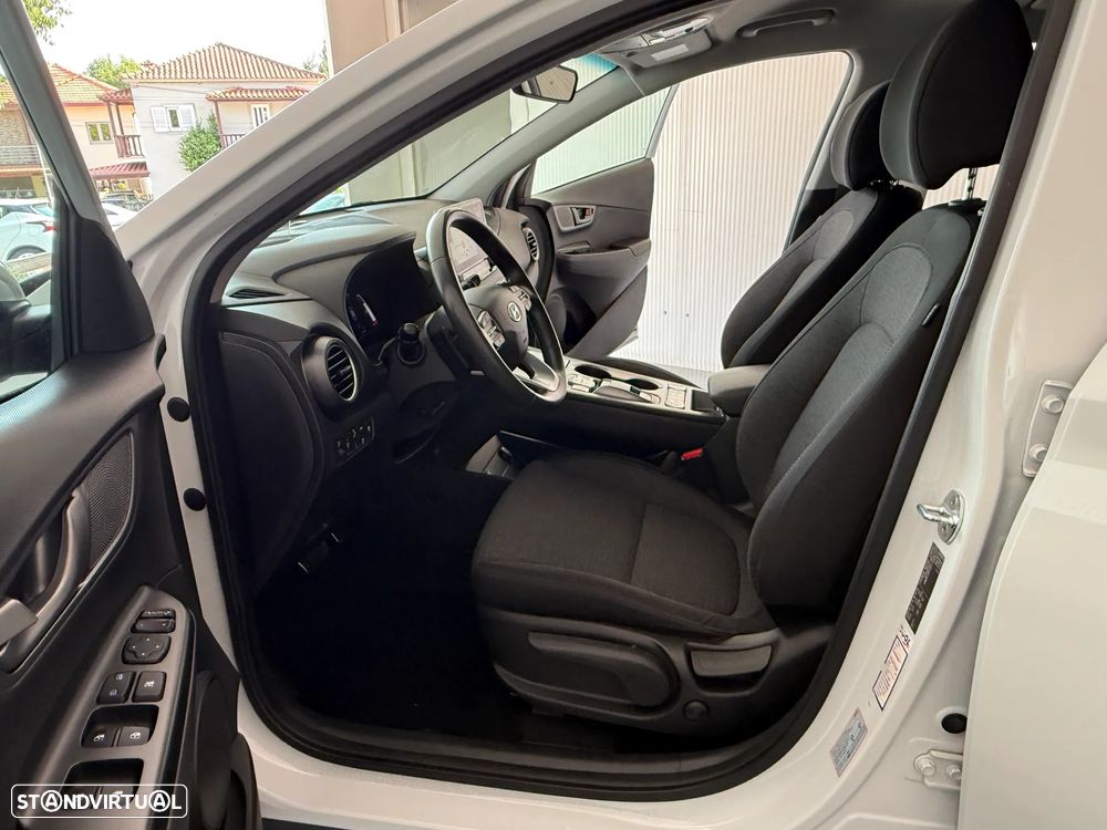 Hyundai Kauai Premium - 15