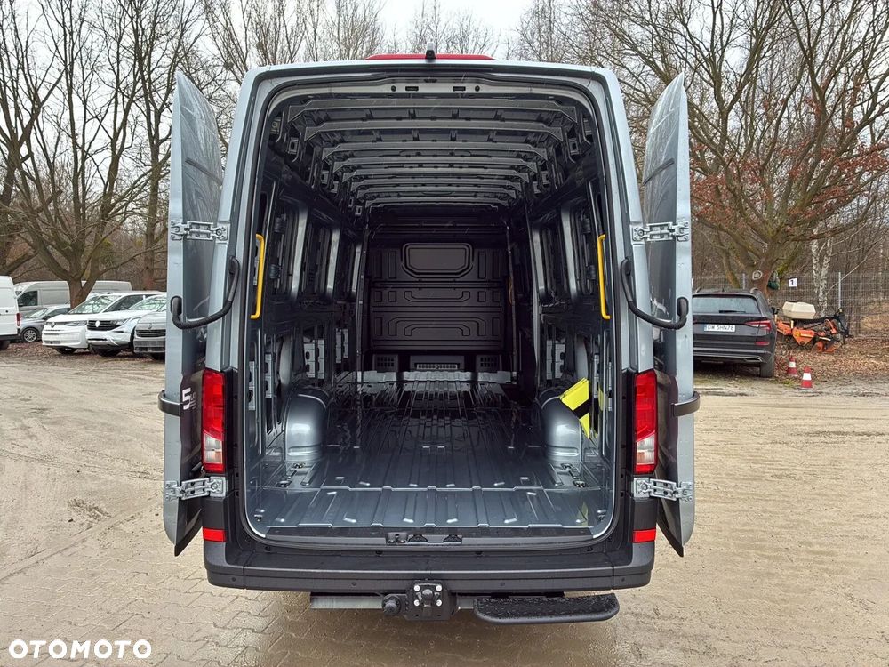 Volkswagen Crafter 35 Furgon LONG/L5H3, 2.0 BiTDI 177KM, Wysoki dach, r. o. 4490mm - 12