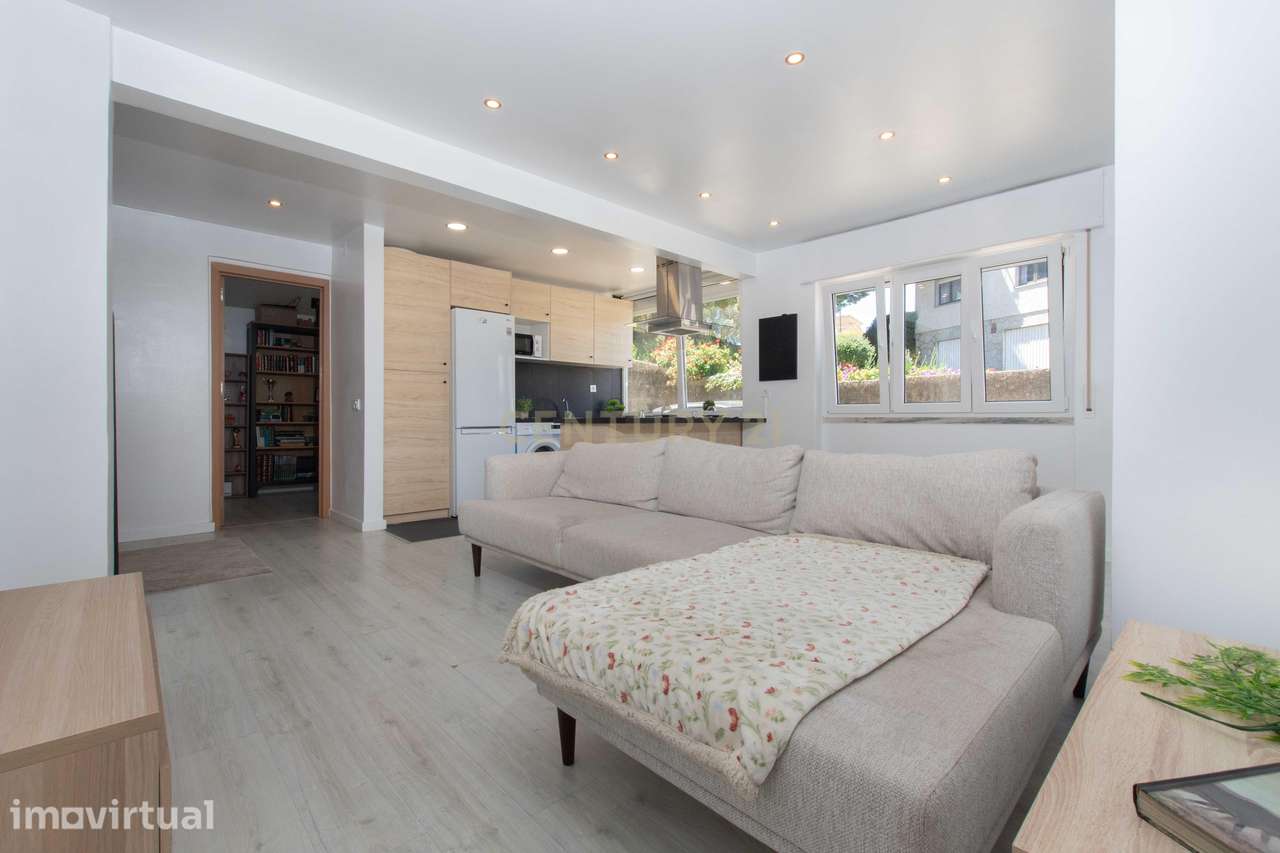 Apartamento T2 Parcialmente Remodelado | Algueirão – Mem Martins - Grande imagem: 3/27