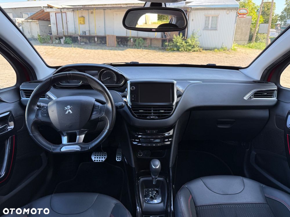Peugeot 2008 1.2 Pure Tech Active S&S EAT6 - 10