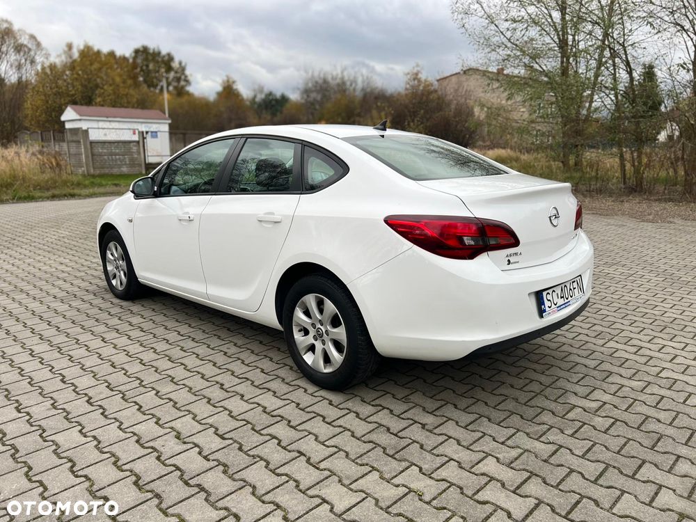 Opel Astra 1.6 CDTI DPF ecoFLEX Start/Stop Edition - 4