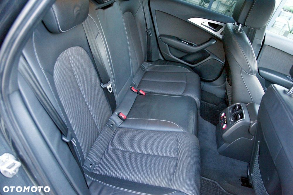 Audi A6 Avant 3.0 TDI Quattro S tronic - 16