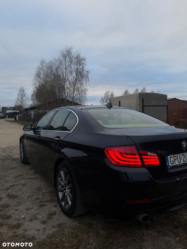 BMW Seria 5 535d - 7