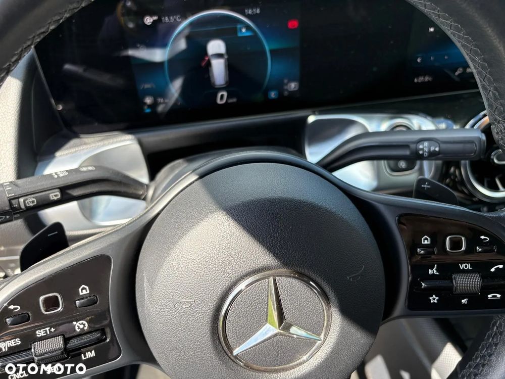 Mercedes-Benz GLB 200 Edition 1 7G-DCT - 13