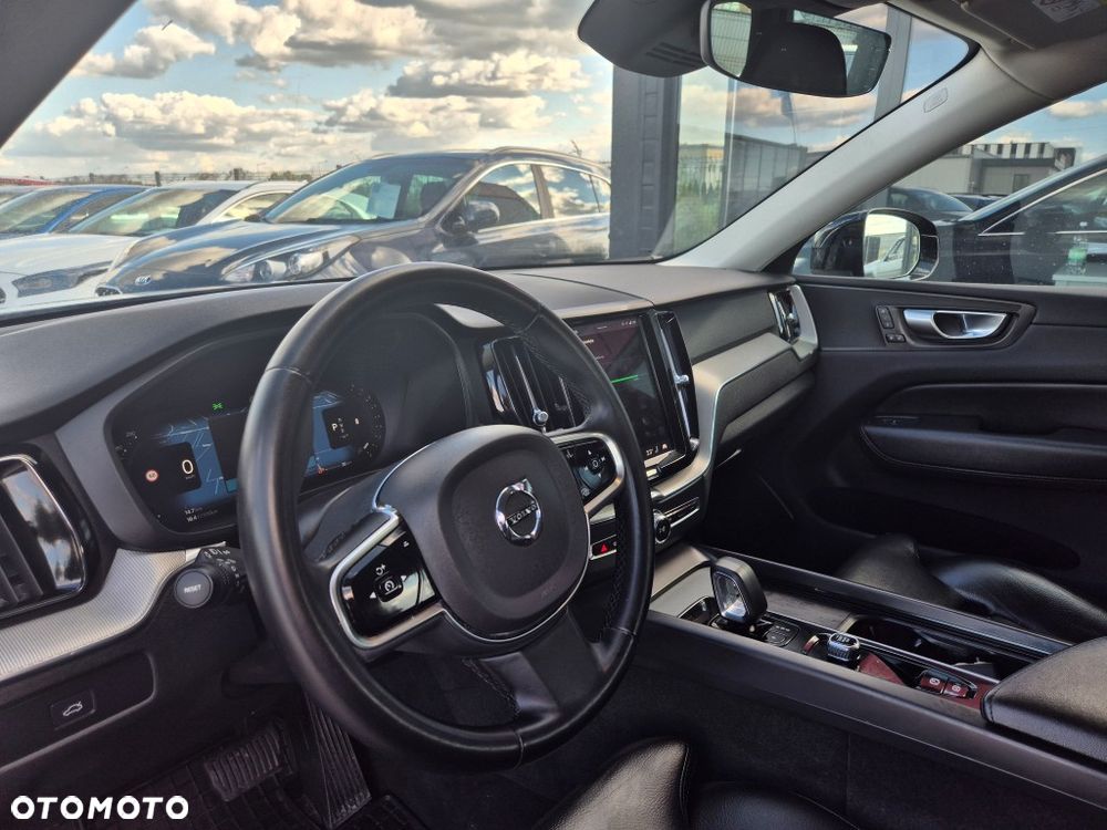 Volvo XC 60 B4 B Plus Bright - 30