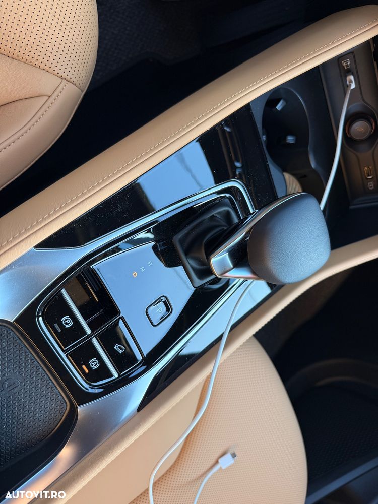 MG EHS 1.5 T-GDi AT PHEV Exclusive - 8