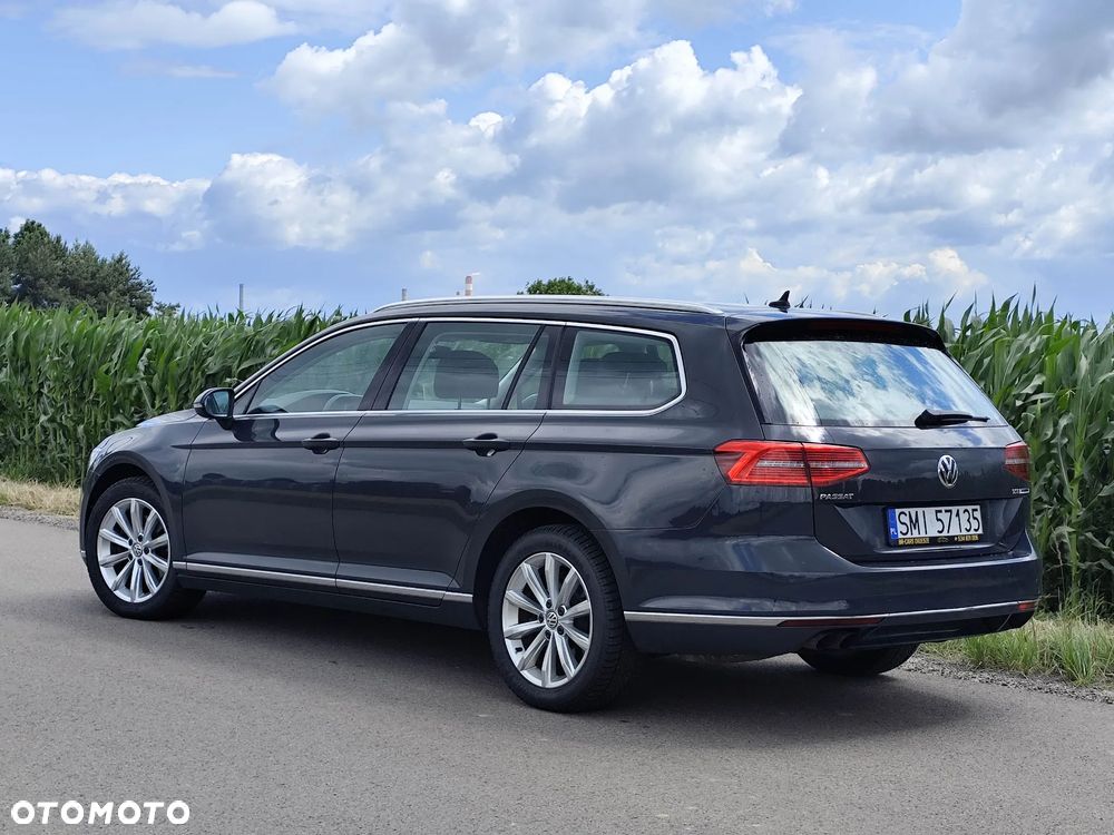 Volkswagen Passat 1.8 TSI (BlueMotion Technology) DSG Highline - 4