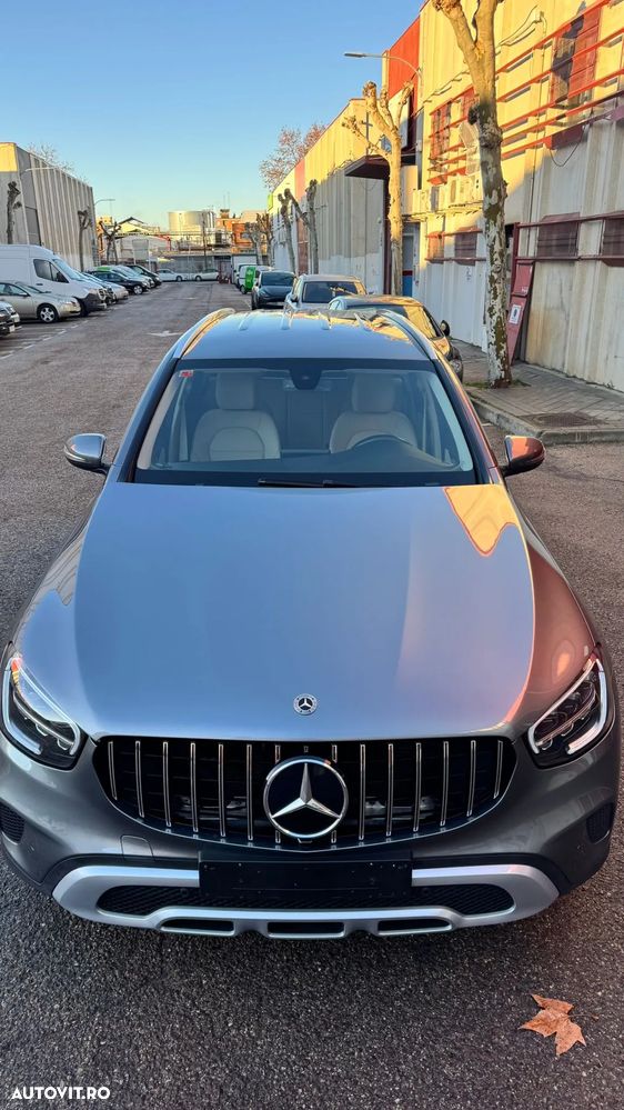 Mercedes-Benz GLC 220 d 4MATIC 9G-TRONIC AMG Line - 5