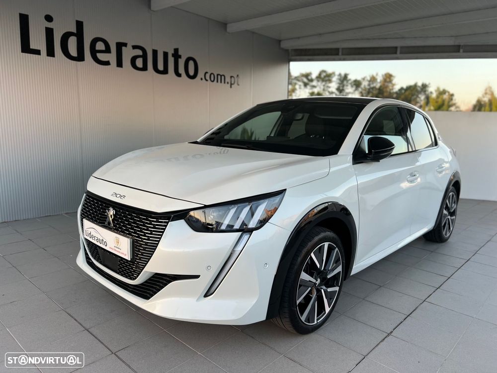 Peugeot 208 1.5 BlueHDi GT - 1