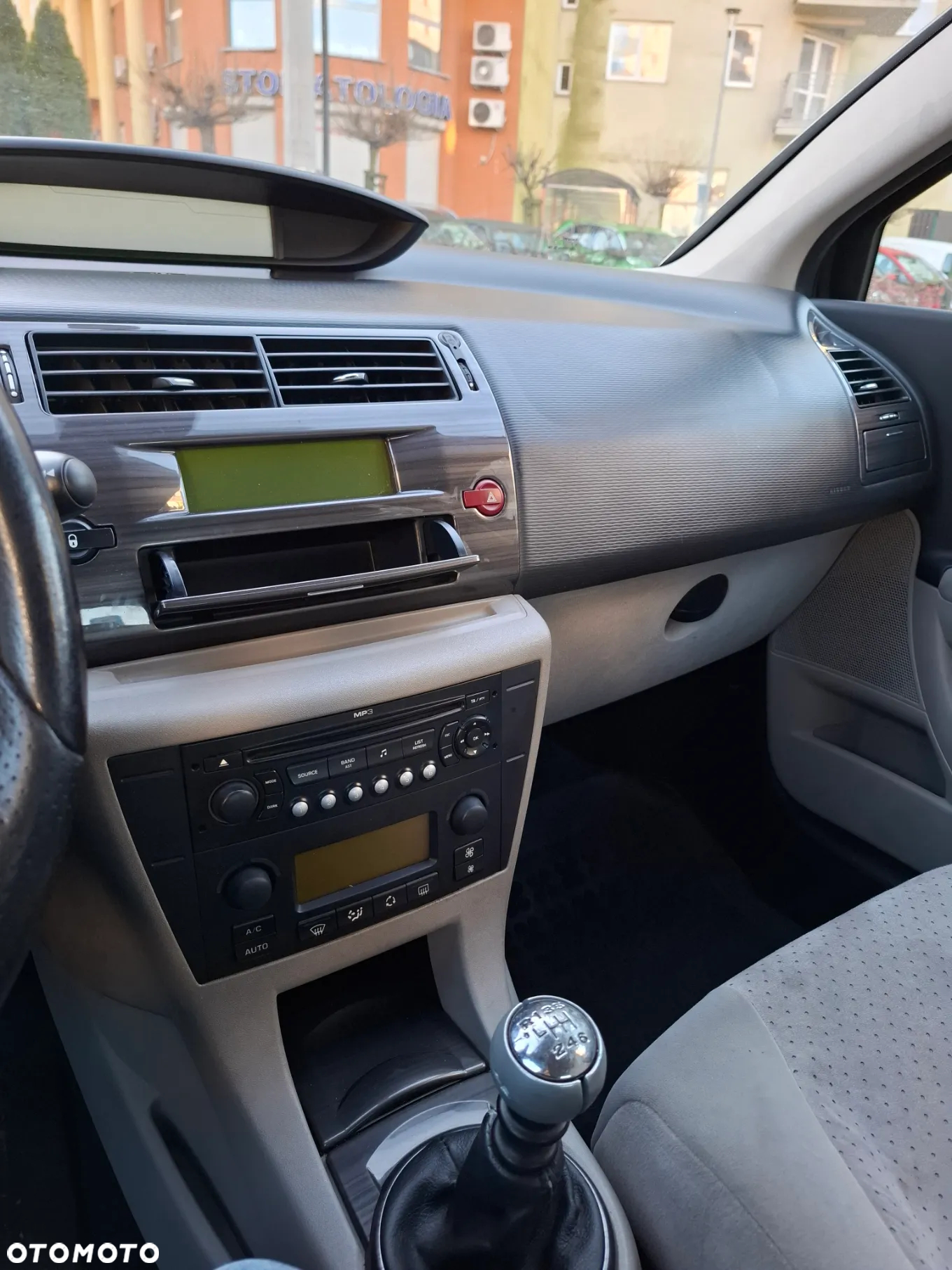 Citroën C4 2.0 HDi Exclusive - 11