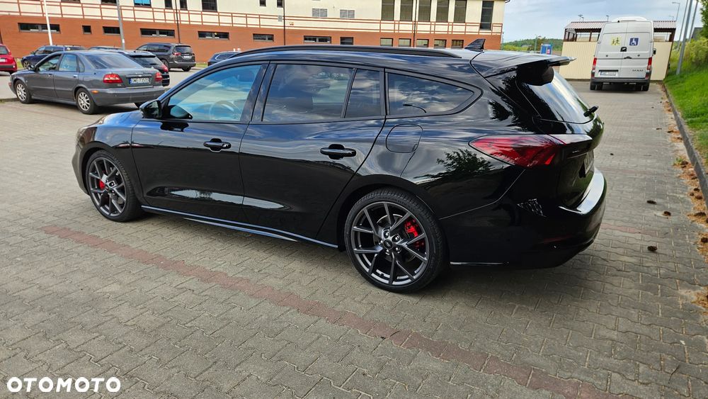 Ford Focus 2.0 EcoBlue ST - 6