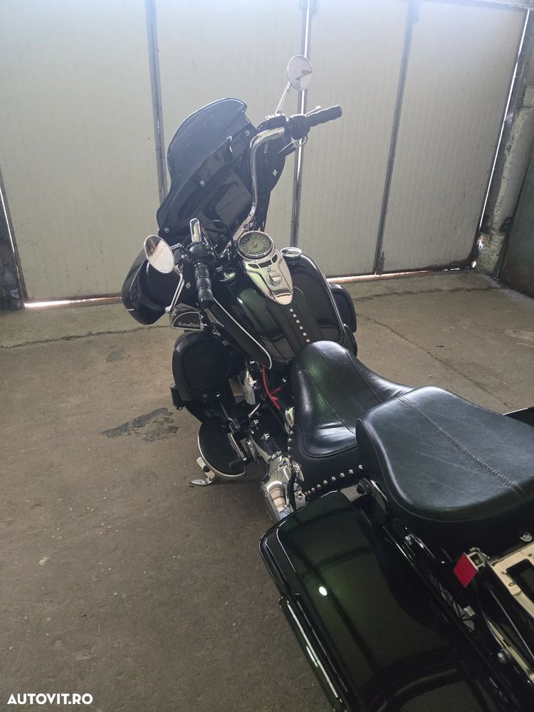 Harley-Davidson Softail Heritage Classic - 2