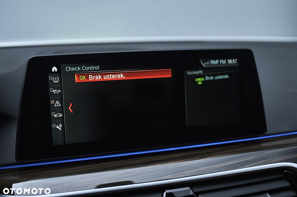 BMW Seria 5 530i xDrive M Sport sport - 31