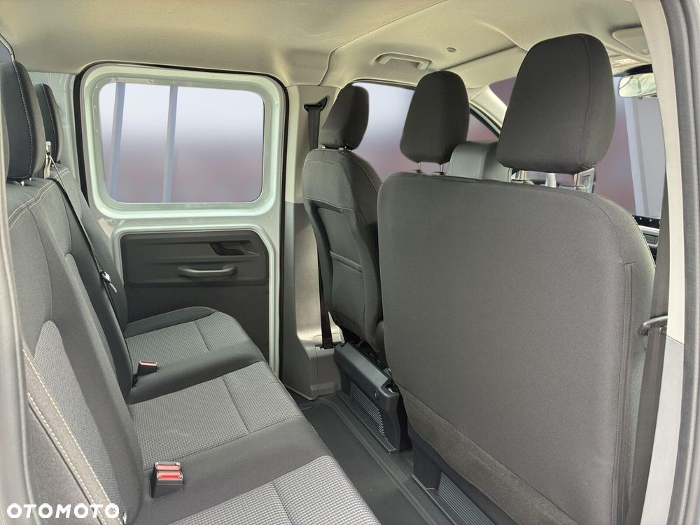 Volkswagen Transporter Skrzyniowy z podwójną kabiną 2,0 TDI 150 KM manualna r. o. 3500 mm - 18