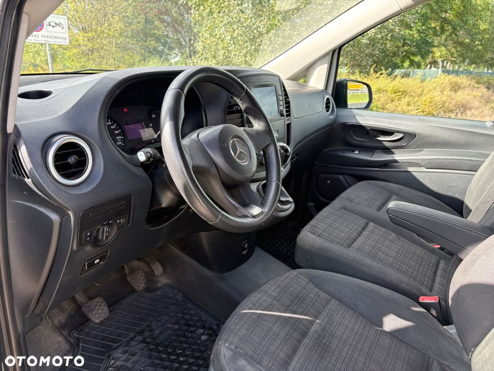 Mercedes-Benz Vito - 17