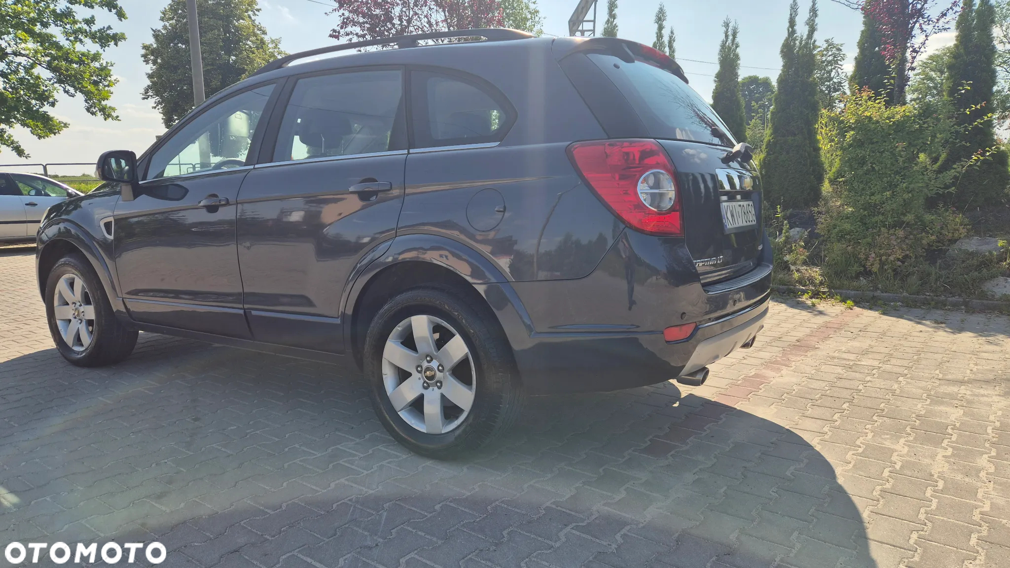 Chevrolet Captiva 2.0 4WD 7 Sitzer LT - 24