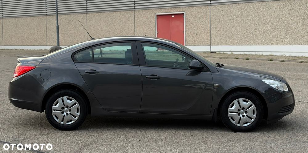 Opel Insignia 1.6 Edition - 11