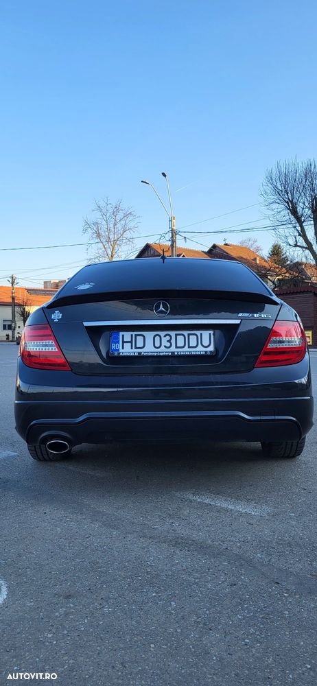 Mercedes-Benz C 220 CDI Avantgarde Edition - 9