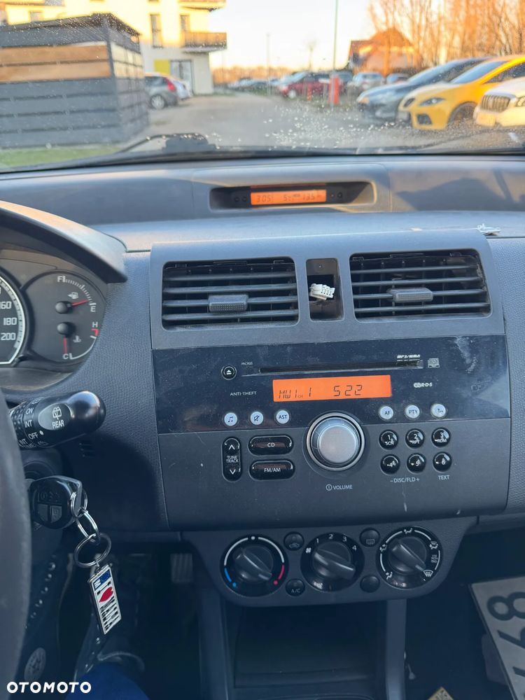 Suzuki Swift 1.3 GLX / Comfort - 8