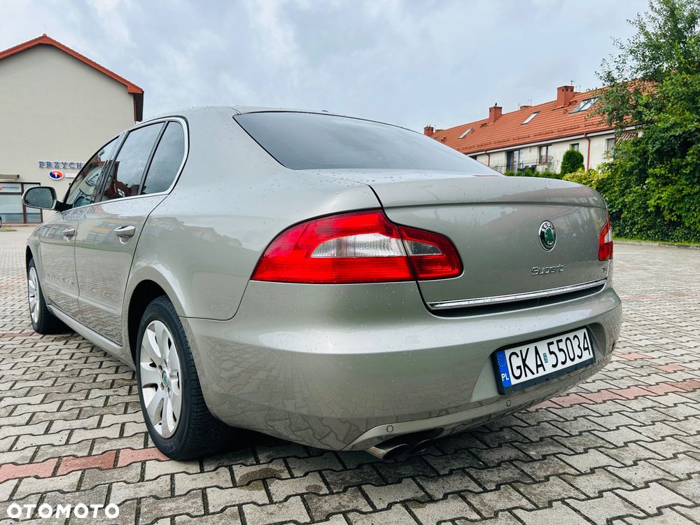 Skoda Superb 1.8 TSI Elegance - 6