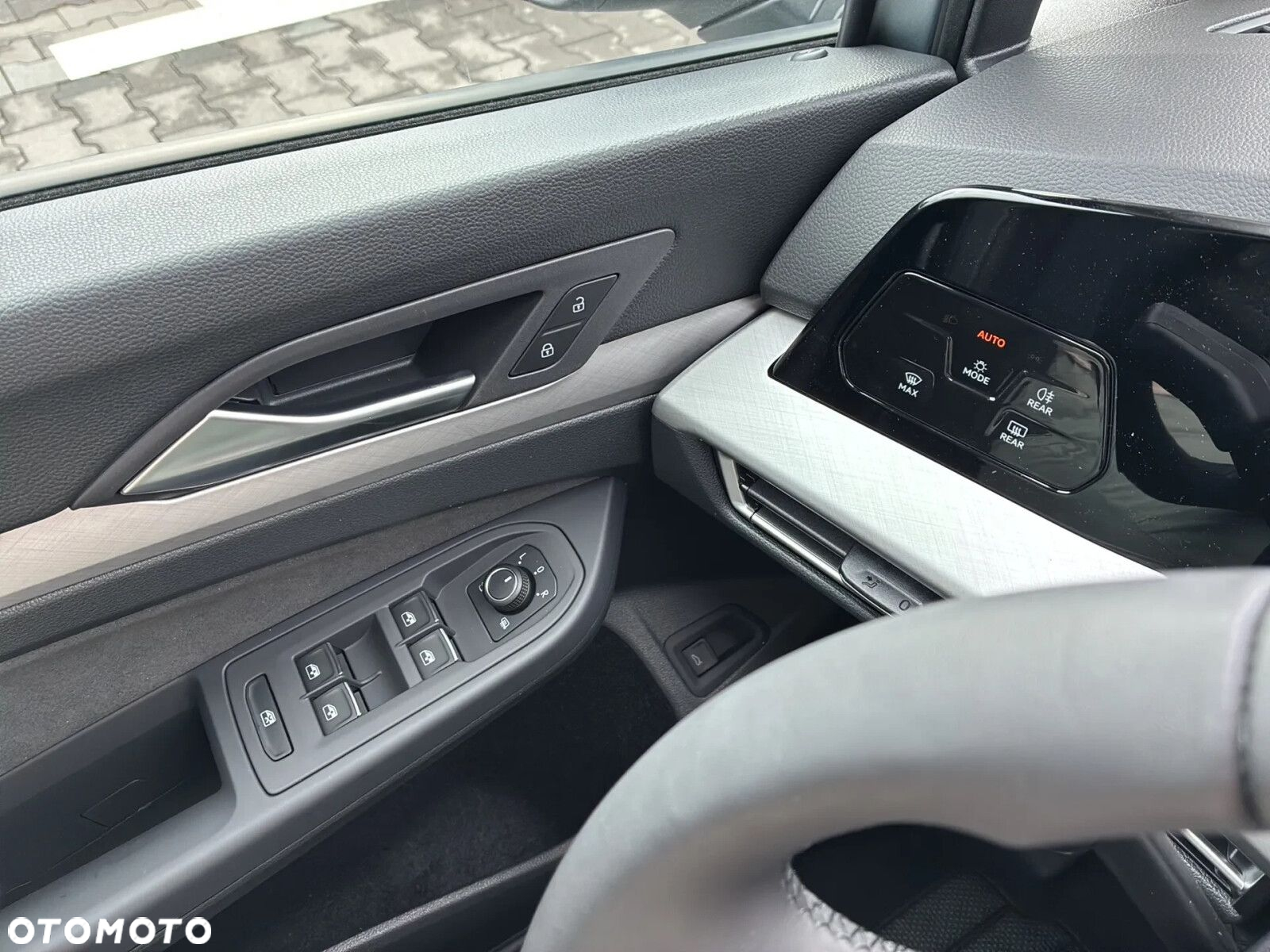 Volkswagen Golf - 18
