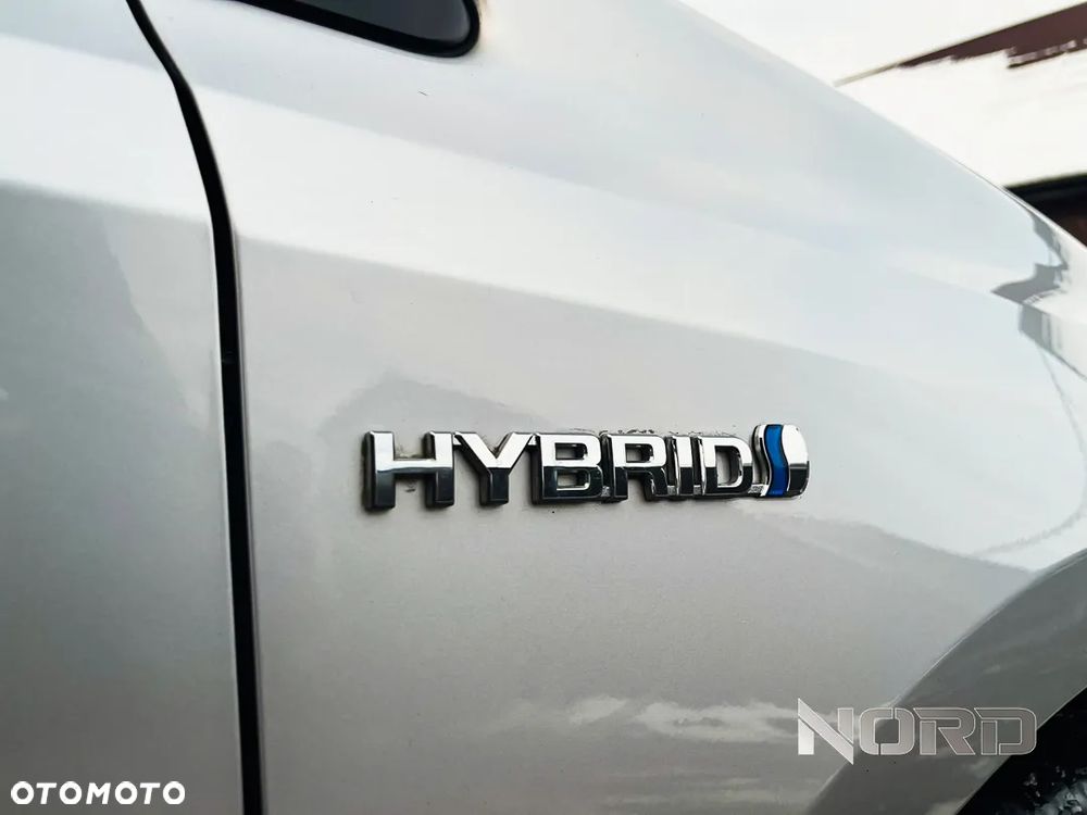 Toyota Auris 1.8 HSD Prestige - 10