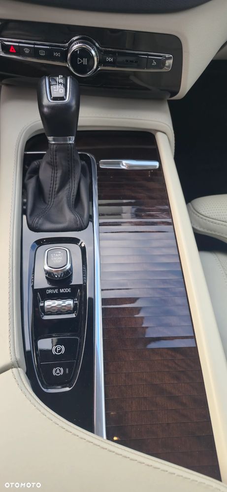 Volvo XC 90 D5 AWD Inscription - 17