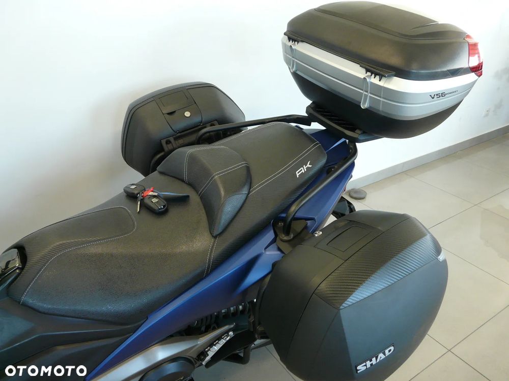 Kymco AK 550 - 11