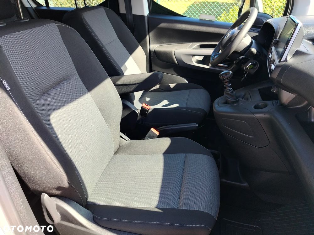 Toyota Proace City Verso 1.5 D-4D Business - 12