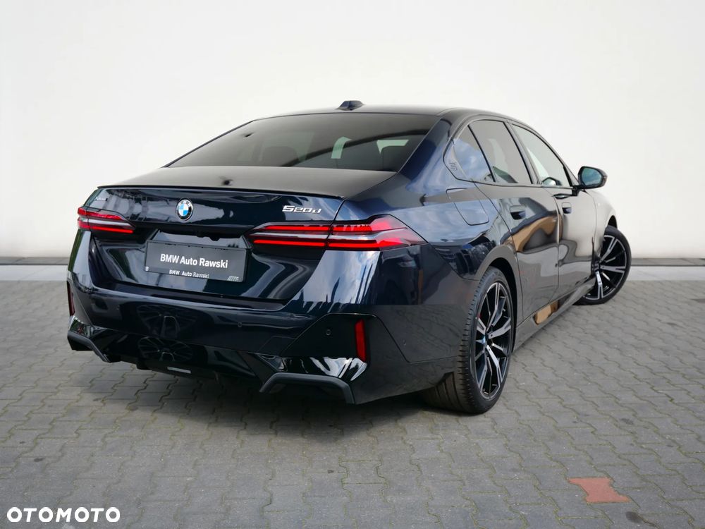 BMW Seria 5 520d xDrive - 8