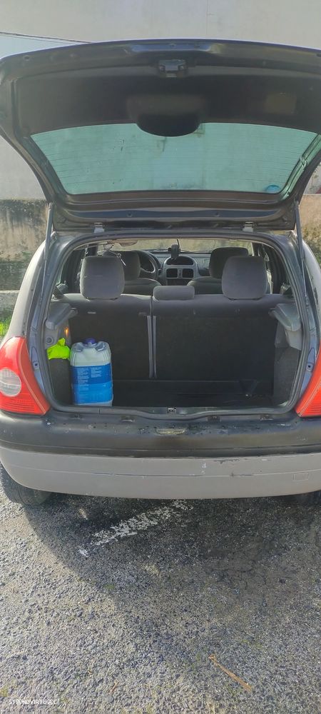 Renault Clio 1.2 Authentique - 4