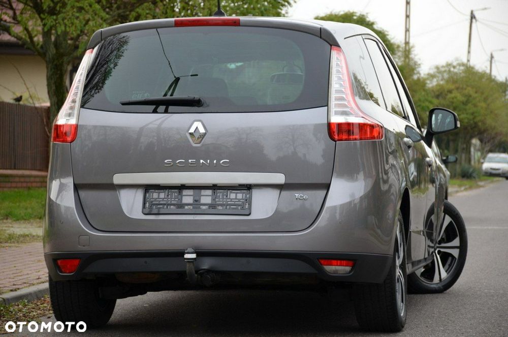 Renault Grand Scenic - 13