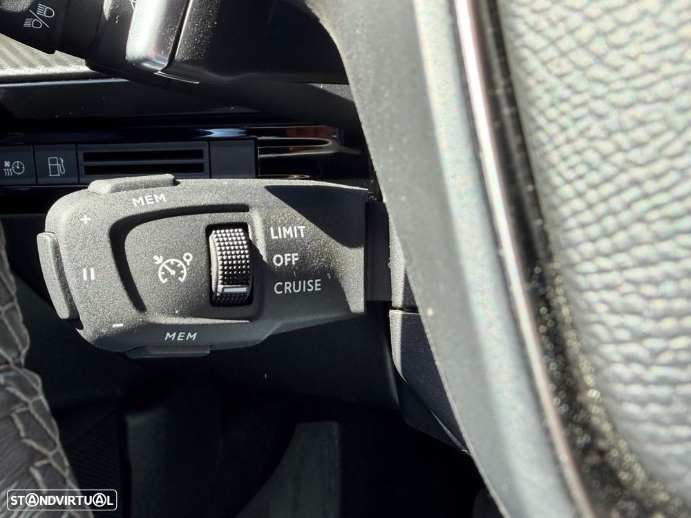 Peugeot 508 SW 1.6 Hybrid Allure e-EAT8 - 24