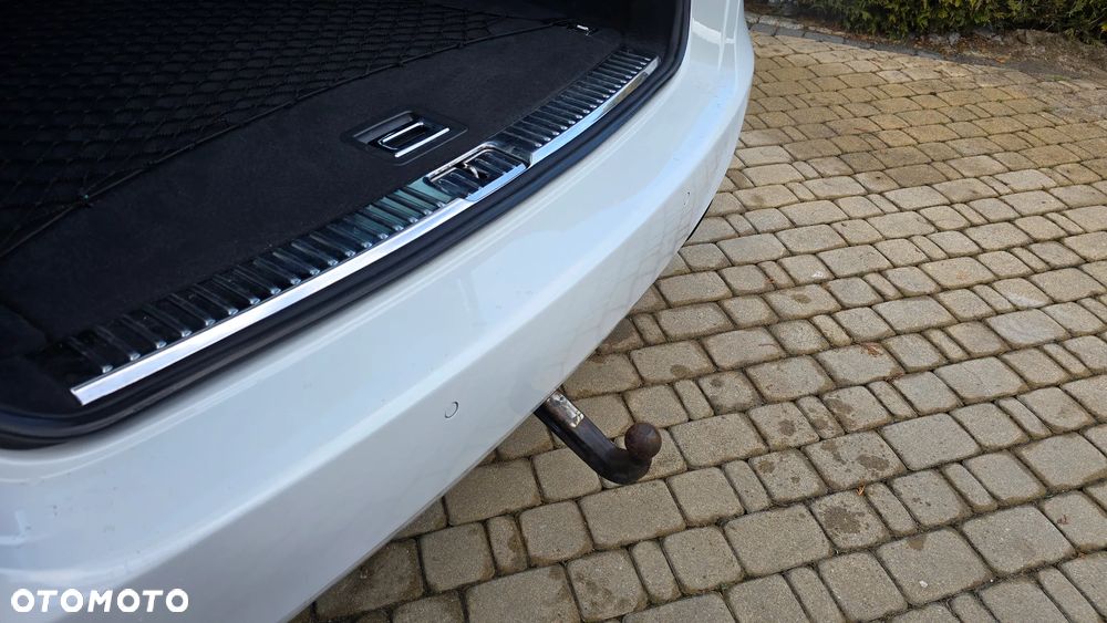 Porsche Cayenne - 40